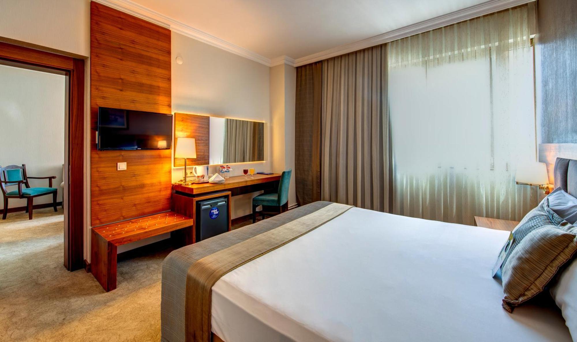 Bera Konya Hotel מראה חיצוני תמונה