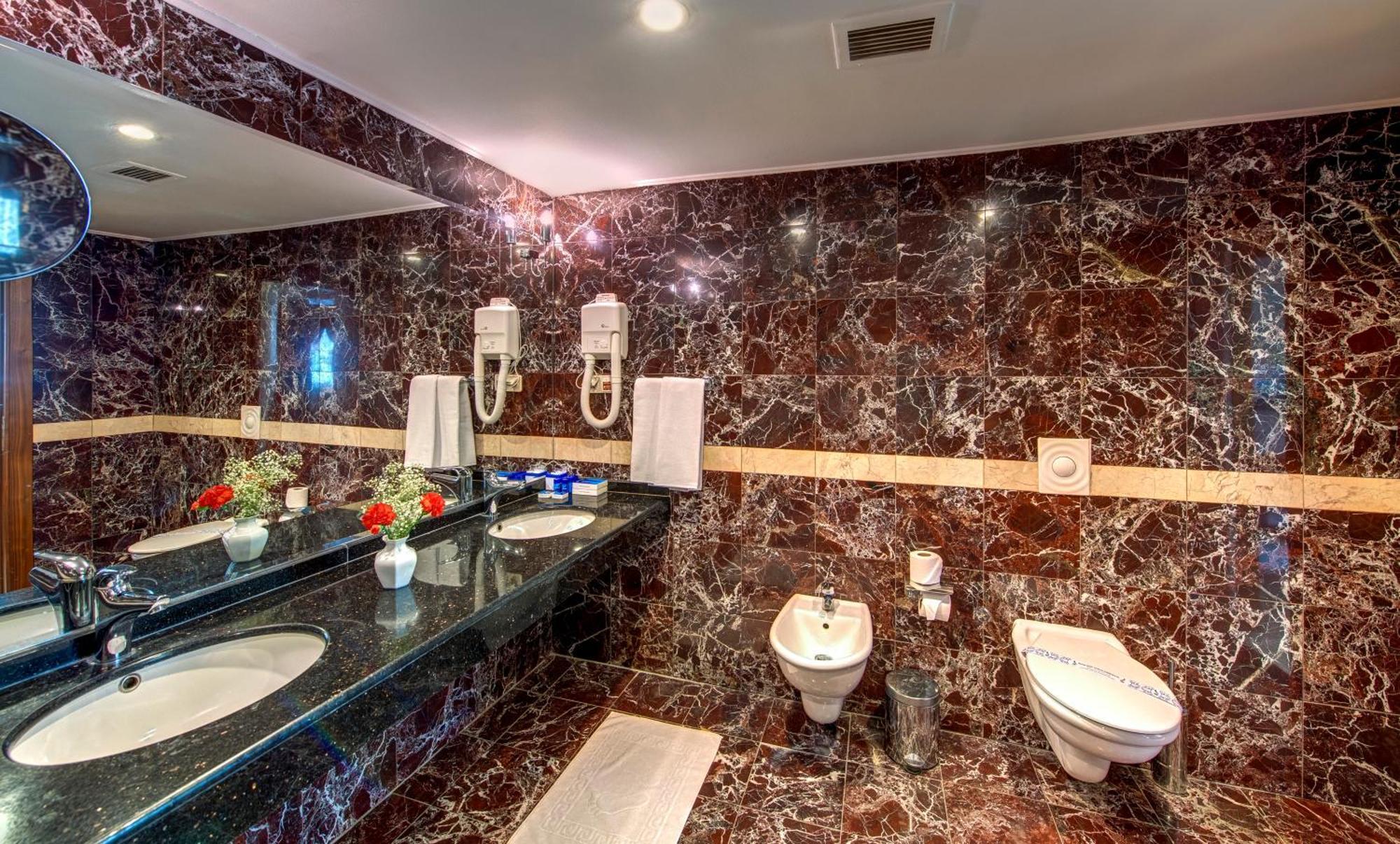 Bera Konya Hotel מראה חיצוני תמונה